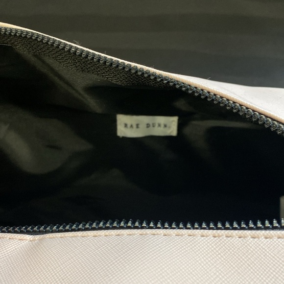 NWT - Rae Dunn Cosmetics Makeup Bag - STASH - white - Picture 6 of 6